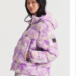 BNWT- LoveShackFancy X Bogner Fire + Ice puffer in size small (6)